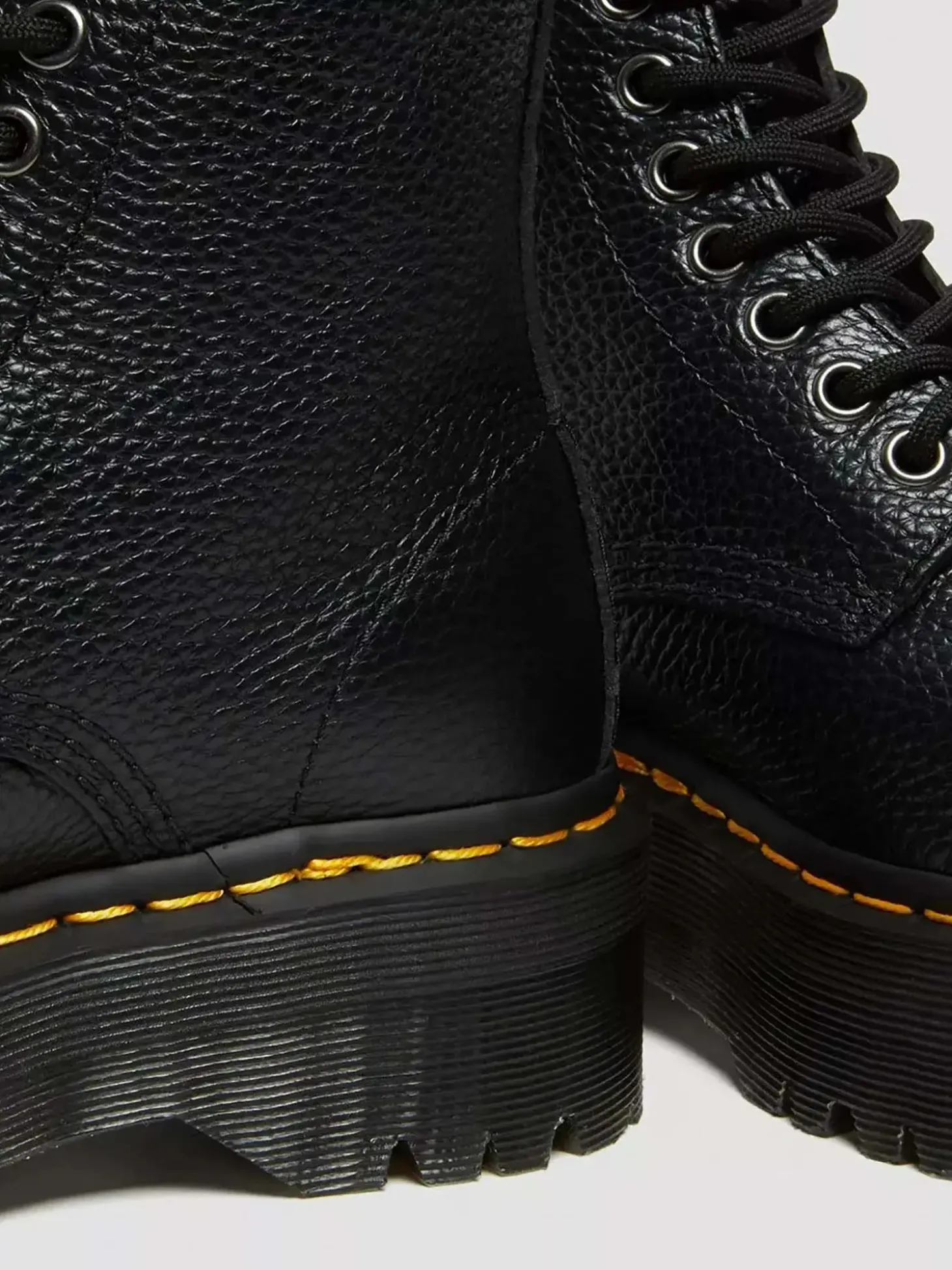 ANFIBIO DONNA - DR MARTENS NERO - 22564001