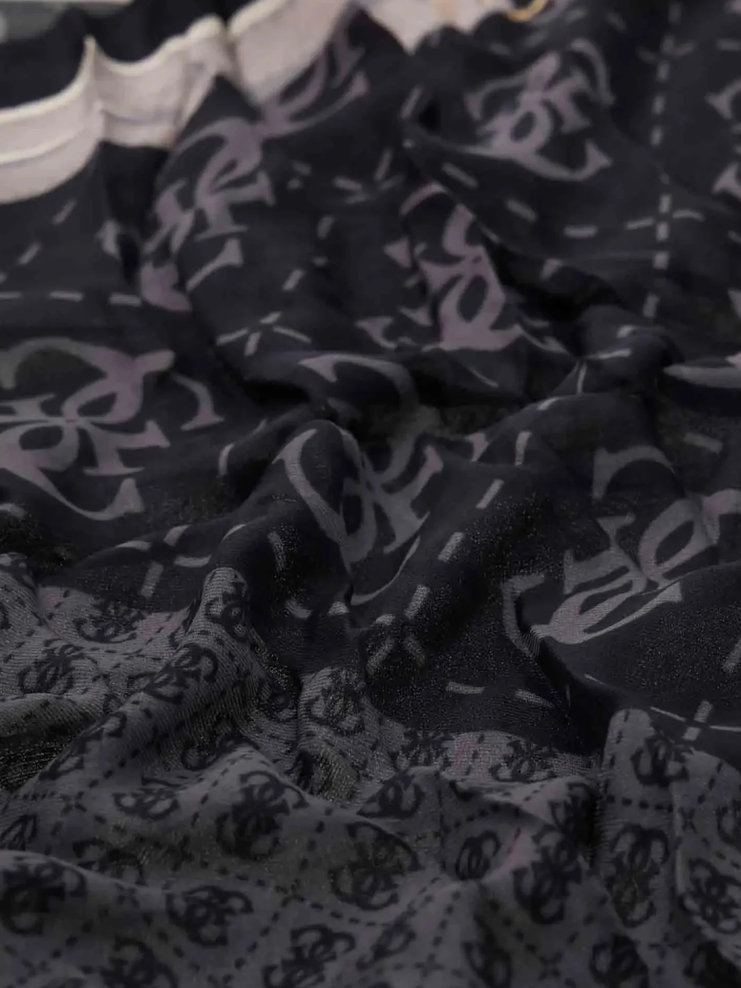 FOULARD DONNA - GUESS CARBONE - AW5536 MOD03